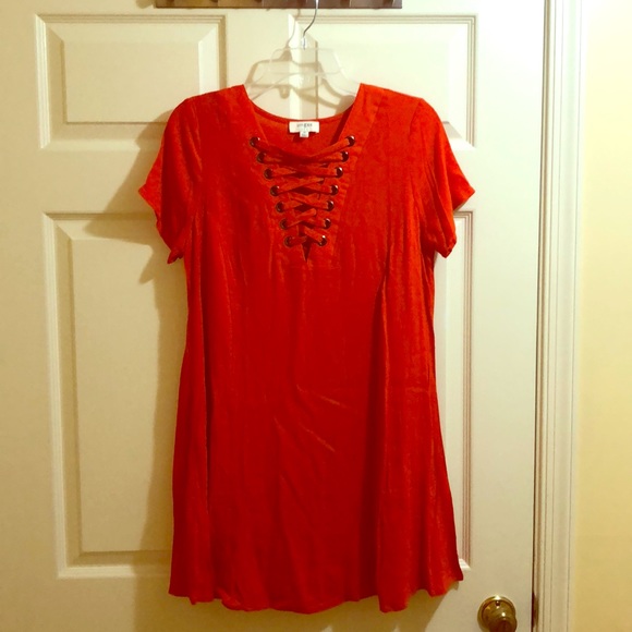 Umgee Dresses & Skirts - Umgee Criss Cross Dress